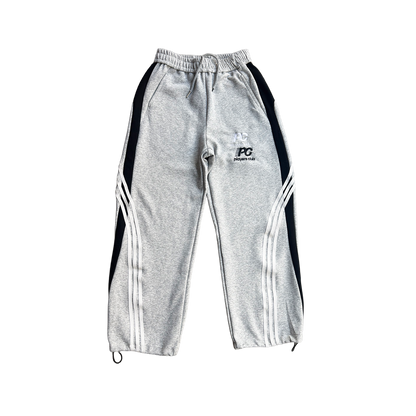 "PLAYRUNNER" SWEATPANTS